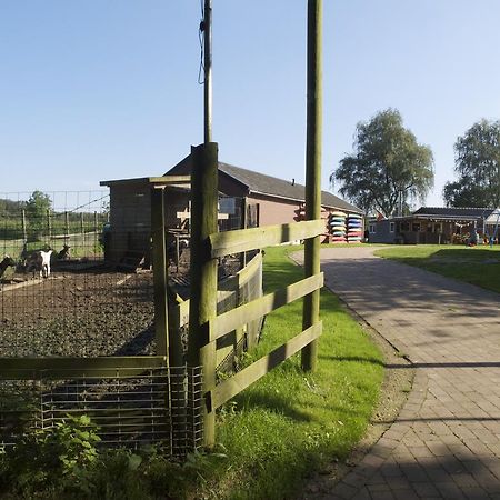 Holiday Home Ossa Basecamp Sint Odilienberg Bilik gambar